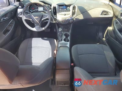 Zdjęcie 8 z 12 samochodu: 2018 CHEVROLET CRUZE LT VIN:1G1BE5SM8J7184547 - miniatura