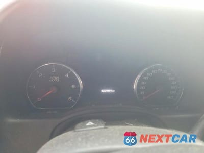 Zdjęcie 9 z 13 samochodu: 2017 GMC YUKON DENALI VIN:1GKS1CKJ9HR263032 - miniatura