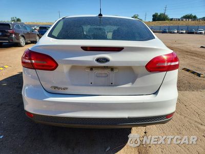 Zdjęcie 6 z 12 samochodu: 2018 FORD FOCUS S VIN:1FADP3E22JL292605 - miniatura
