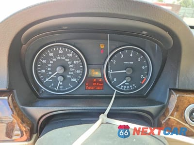 Zdjęcie 9 z 12 samochodu: 2007 BMW 328 I SULEV VIN:WBAVC53587FZ79577 - miniatura