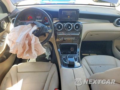 Zdjęcie 8 z 12 samochodu: 2017 MERCEDES-BENZ GLC COUPE 300 4MATIC VIN:WDC0J4KB7HF155182 - miniatura