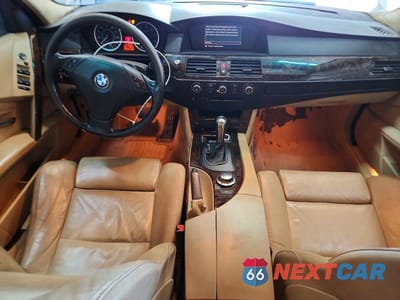 Zdjęcie 8 z 12 samochodu: 2006 BMW 530 XI VIN:WBANF73576CG67529 - miniatura