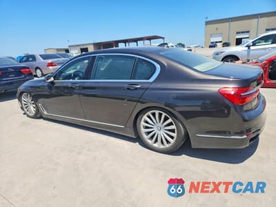 Drugie zdjęcie samochodu z przodu: 2019 BMW 740 I VIN:WBA7E2C58KB454438 - miniatura
