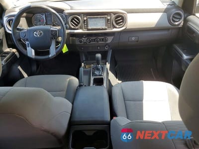 Zdjęcie 8 z 12 samochodu: 2017 TOYOTA TACOMA SR5 V6 VIN:3TMCZ5AN1HM120523 - miniatura