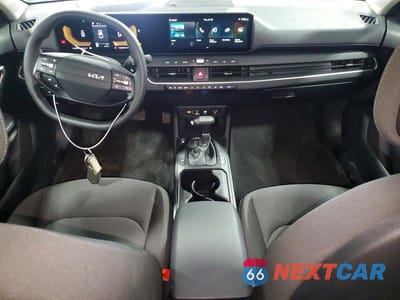 Zdjęcie 8 z 13 samochodu: 2026 KIA K4 LXS VIN:3KPFT4DE6TE248814 - miniatura
