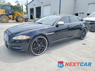 2012 JAGUAR XJL SAJWA2GB1CLV27009 - główne zdjęcie licytacji z USA - miniatura