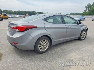 Trzecie zdjęcie samochodu z tyłu: 2014 HYUNDAI ELANTRA SE VIN:KMHDH4AE9EU124064 - miniatura