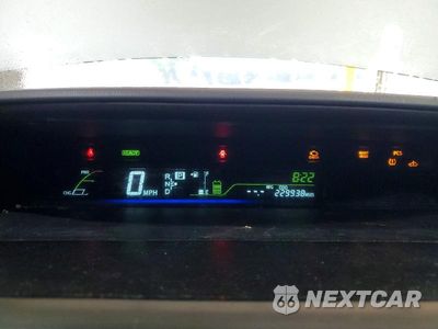Zdjęcie 9 z 13 samochodu: 2013 TOYOTA PRIUS V FIVE VIN:JTDZN3EU6D3246125 - miniatura