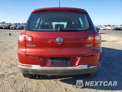 Zdjęcie 6 z 13 samochodu: 2010 VOLKSWAGEN TIGUAN S/SE/SEL VIN:WVGAV7AX4AW000474 - miniatura