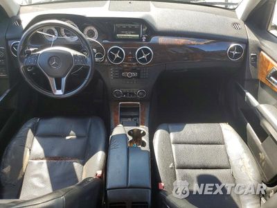 Zdjęcie 8 z 13 samochodu: 2014 MERCEDES-BENZ GLK 350 VIN:WDCGG5HB7EG237347 - miniatura