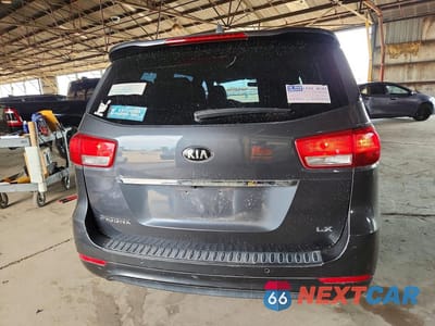 Zdjęcie 6 z 13 samochodu: 2017 KIA SEDONA LX VIN:KNDMB5C18H6338350 - miniatura
