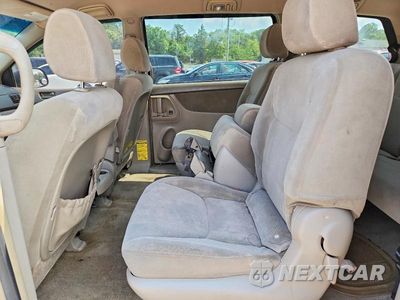 Zdjęcie 11 z 13 samochodu: 2005 TOYOTA SIENNA LE 8 PASSENGER VIN:5TDZA23C95S295920 - miniatura