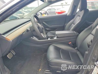 Zdjęcie 7 z 13 samochodu: 2019 TESLA MODEL 3 VIN:5YJ3E1EAXKF427017 - miniatura