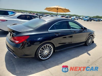 Trzecie zdjęcie samochodu z tyłu: 2014 MERCEDES-BENZ CLA 45 AMG VIN:WDDSJ5CBXEN029232 - miniatura