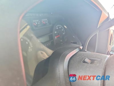 Zdjęcie 9 z 13 samochodu: 2017 FORD ECONOLINE E350 SUPER DUTY CUTAWAY VAN VIN:1FDWE3FS5HDC37251 - miniatura