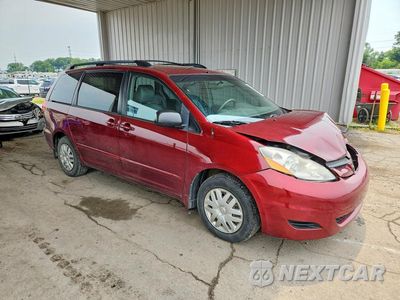 Czwarte zdjęcie samochodu z boku: 2009 TOYOTA SIENNA LE 8-PASSENGER VIN:5TDZK23C39S271535 - miniatura