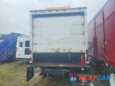 Zdjęcie 6 z 13 samochodu: 2010 ISUZU NPR VIN:JALC4W160A7002541 - miniatura