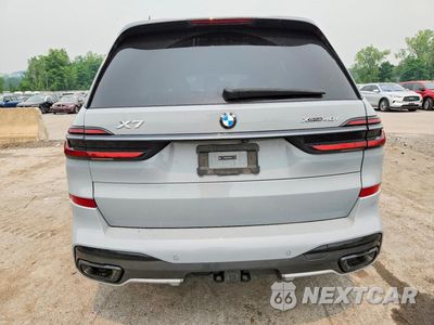 Zdjęcie 6 z 13 samochodu: 2025 BMW X7 XDRIVE40I VIN:5UX23EM0XS9X08292 - miniatura