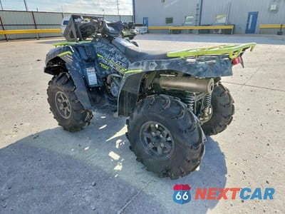 Trzecie zdjęcie samochodu z tyłu: 2023 KAWASAKI KVF750 G VIN:JKAVFDJ19PB514361 - miniatura