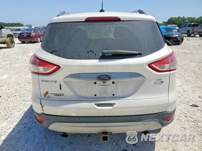 Zdjęcie 6 z 13 samochodu: 2015 FORD ESCAPE SE VIN:1FMCU9G91FUA60585 - miniatura