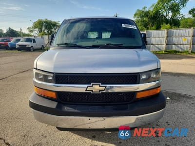 Piąte zdjęcie samochodu w środku: 2015 CHEVROLET EXPRESS G3500 LT VIN:1GAZGYFGXF1286926 - miniatura