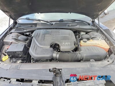 Zdjęcie 11 z 12 samochodu: 2018 DODGE CHALLENGER SXT VIN:2C3CDZAG4JH204724 - miniatura