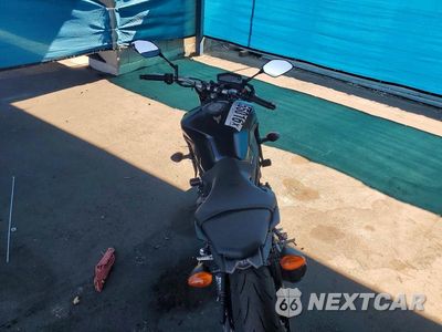 Zdjęcie 6 z 9 samochodu: 2019 YAMAHA MT09 C VIN:JYARN53Y2KA001327 - miniatura
