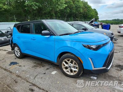 Czwarte zdjęcie samochodu z boku: 2025 KIA SOUL S VIN:KNDJ23AU7S7261282 - miniatura