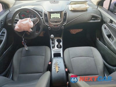 Zdjęcie 8 z 12 samochodu: 2018 CHEVROLET CRUZE LT VIN:1G1BE5SM6J7205539 - miniatura