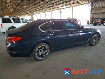Trzecie zdjęcie samochodu z tyłu: 2017 BMW 540 I VIN:WBAJE5C33HG914221 - miniatura