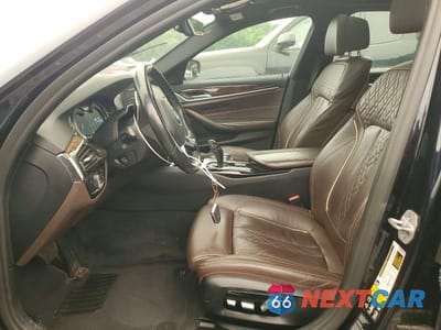 Zdjęcie 7 z 12 samochodu: 2018 BMW 530 XI VIN:WBAJA7C55JWC75668 - miniatura