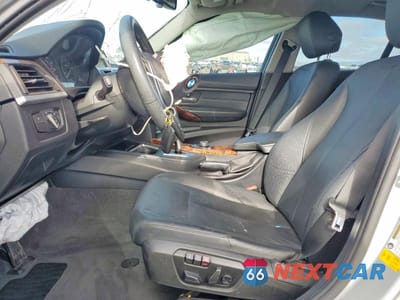 Zdjęcie 7 z 12 samochodu: 2014 BMW 328 I SULEV VIN:WBA3C1G59ENR49811 - miniatura
