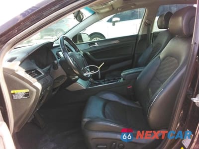 Zdjęcie 7 z 12 samochodu: 2017 HYUNDAI SONATA SPORT VIN:5NPE34AF1HH564861 - miniatura