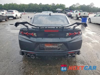 Zdjęcie 6 z 12 samochodu: 2017 CHEVROLET CAMARO LT VIN:1G1FC1RS0H0107825 - miniatura