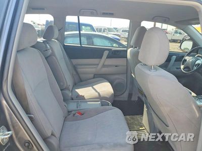 Zdjęcie 11 z 13 samochodu: 2013 TOYOTA HIGHLANDER BASE VIN:5TDBK3EH6DS276592 - miniatura