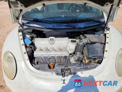 Zdjęcie 11 z 12 samochodu: 2007 VOLKSWAGEN NEW BEETLE TRIPLE WHITE VIN:3VWFF31Y07M416777 - miniatura