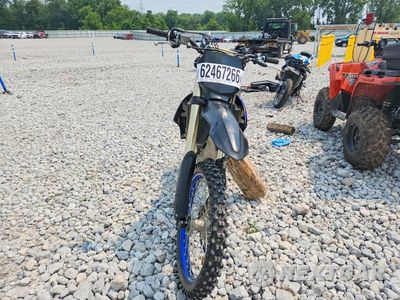 Drugie zdjęcie samochodu z przodu: 2025 YAMAHA YZ250 F VIN:JYACG51C9SA011778 - miniatura