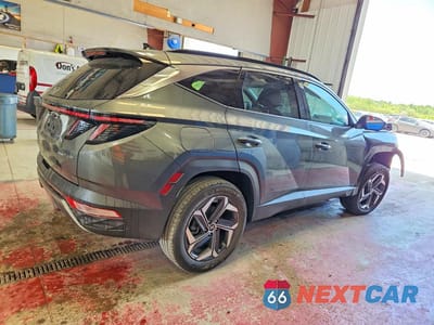 Trzecie zdjęcie samochodu z tyłu: 2023 HYUNDAI TUCSON LIMITED VIN:KM8JFDA25PU104136 - miniatura