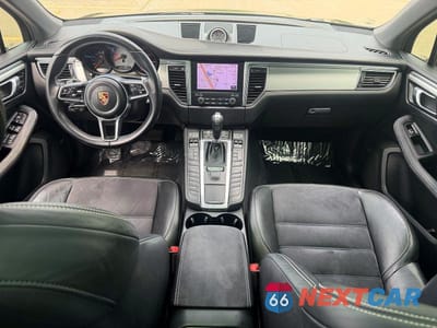 Zdjęcie 9 z 13 samochodu: 2017 PORSCHE MACAN GTS VIN:WP1AG2A51HLB56322 - miniatura
