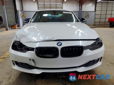 Piąte zdjęcie samochodu w środku: 2013 BMW 328 I VIN:WBA3A5C57DF356007 - miniatura