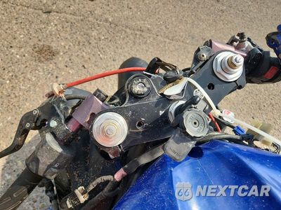 Zdjęcie 7 z 10 samochodu: 2006 YAMAHA YZFR6 L VIN:JYARJ12E16A008920 - miniatura