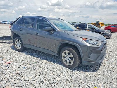 Czwarte zdjęcie samochodu z boku: 2019 TOYOTA RAV4 LE VIN:2T3H1RFVXKC027147 - miniatura