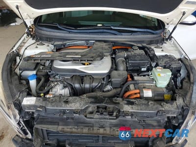 Zdjęcie 11 z 12 samochodu: 2017 HYUNDAI SONATA HYBRID SE VIN:KMHE24L12HA048578 - miniatura