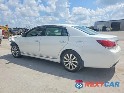 Drugie zdjęcie samochodu z przodu: 2011 TOYOTA AVALON LIMITED VIN:4T1BK3DB7BU428705 - miniatura
