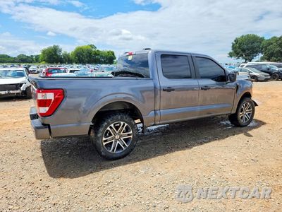 Trzecie zdjęcie samochodu z tyłu: 2022 FORD F150 SUPERCREW VIN:1FTEW1C57NFC34691 - miniatura