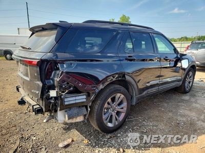 Trzecie zdjęcie samochodu z tyłu: 2026 FORD EXPLORER ACTIVE VIN:1FMUK8DH3TGA71372 - miniatura