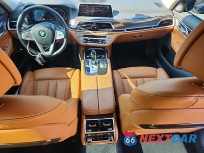 Zdjęcie 8 z 12 samochodu: 2022 BMW 740 XI VIN:WBA7T4C0XNCK11394 - miniatura