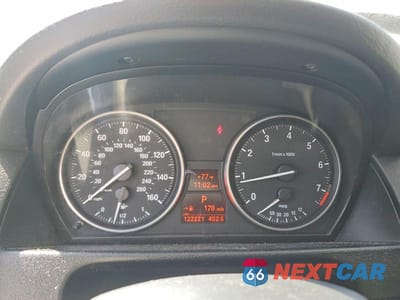 Zdjęcie 9 z 13 samochodu: 2014 BMW X1 SDRIVE28I VIN:WBAVM1C58EVW48667 - miniatura