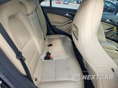 Zdjęcie 10 z 13 samochodu: 2018 MERCEDES-BENZ CLA 250 4MATIC VIN:WDDSJ4GB8JN585909 - miniatura