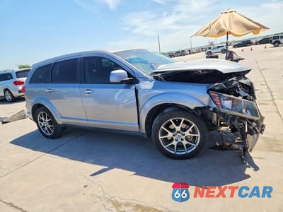 Czwarte zdjęcie samochodu z boku: 2018 DODGE JOURNEY GT VIN:3C4PDCEG6JT339750 - miniatura